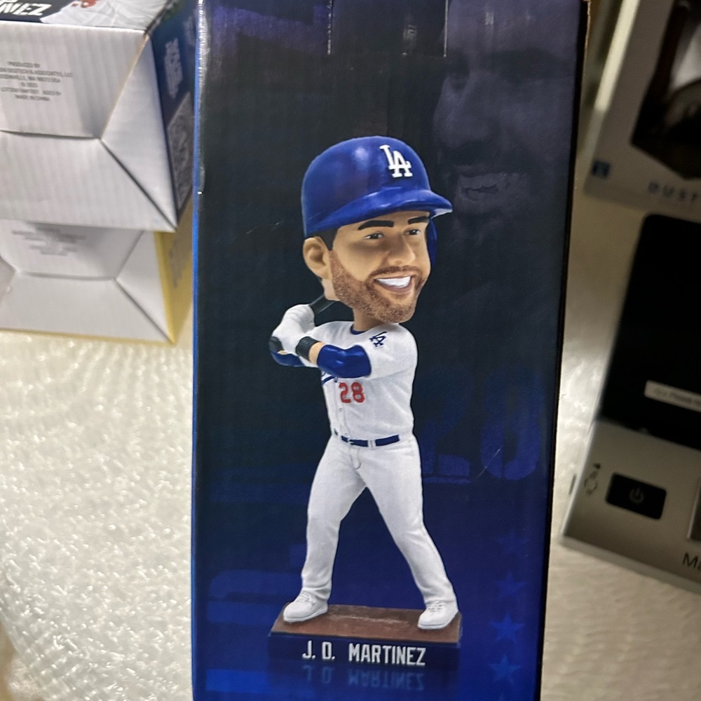 MLB Los Angeles Dodgers JD Martinez Bobblehead - Picture 3 of 5